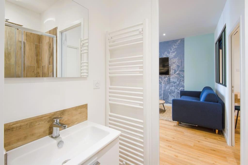 Spacious T2 Near The Halles And The Harbour Toulon Extérieur photo